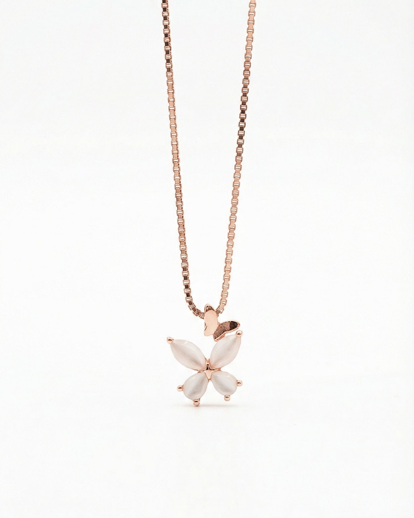 Butterfly 🦋 Petal Necklace