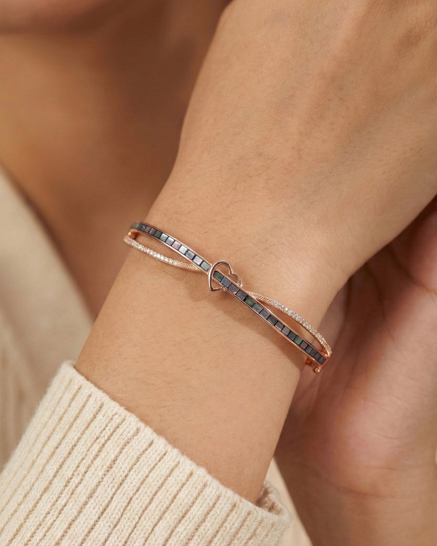 Sweetheart Twist kada