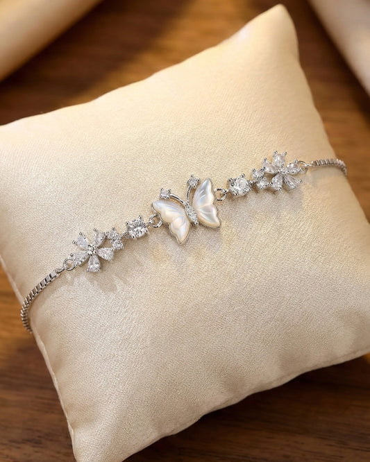 Mother of pearl Butterfly 🦋 Bracelet