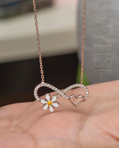 INFINITY DAISY HEART CHAIN