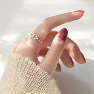Daisy flower ring - Stylishever