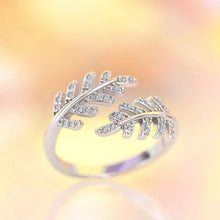 Load image into Gallery viewer, LEANA&#39;S SILVER LEAVES  RING - Stylishever
