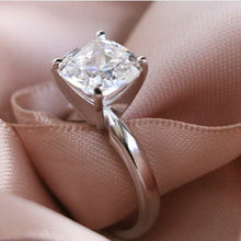 Load image into Gallery viewer, Trendy Stylish Cushion Cut Daimond Silver Ring - Stylishever
