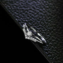 Load image into Gallery viewer, Stunning diamond ring - Stylishever

