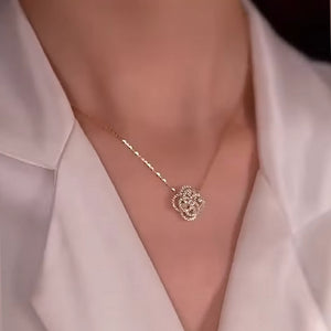 Rotating flower 💐 pendent chain - Stylishever