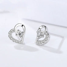 Load image into Gallery viewer, Stylish Heart Solitaire Silver Earrings - Stylishever
