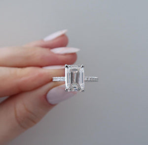 EMERALD CUT DIAMOND 💎 RING - Stylishever