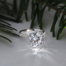Load image into Gallery viewer, SOLITAIRE DIAMOND SILVER RING - Stylishever
